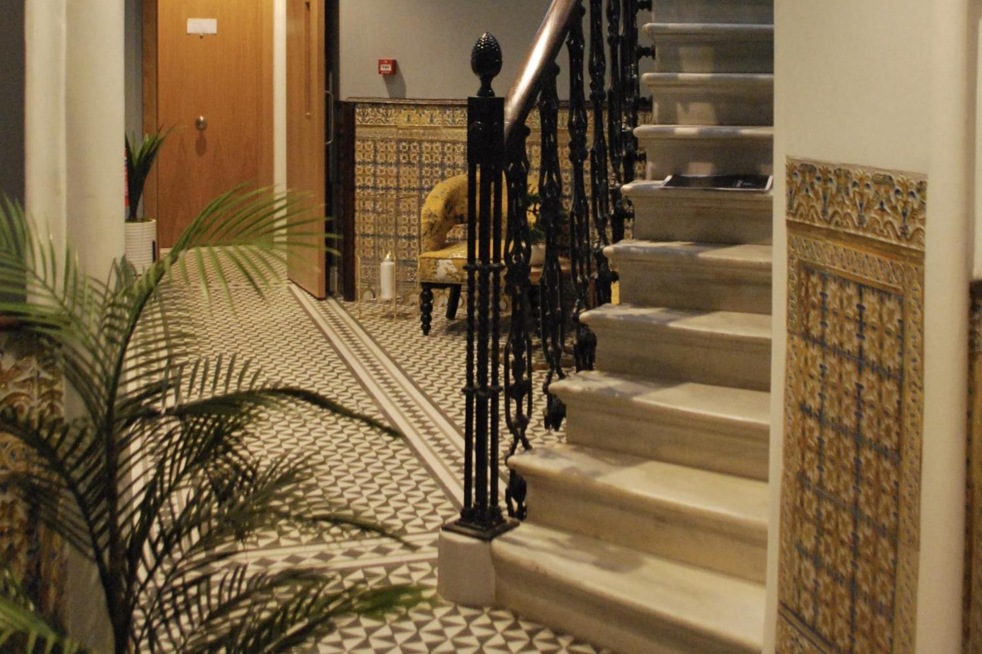 Fabulous City Centre Apartment - Grand Central House Gibraltar Exterior photo
