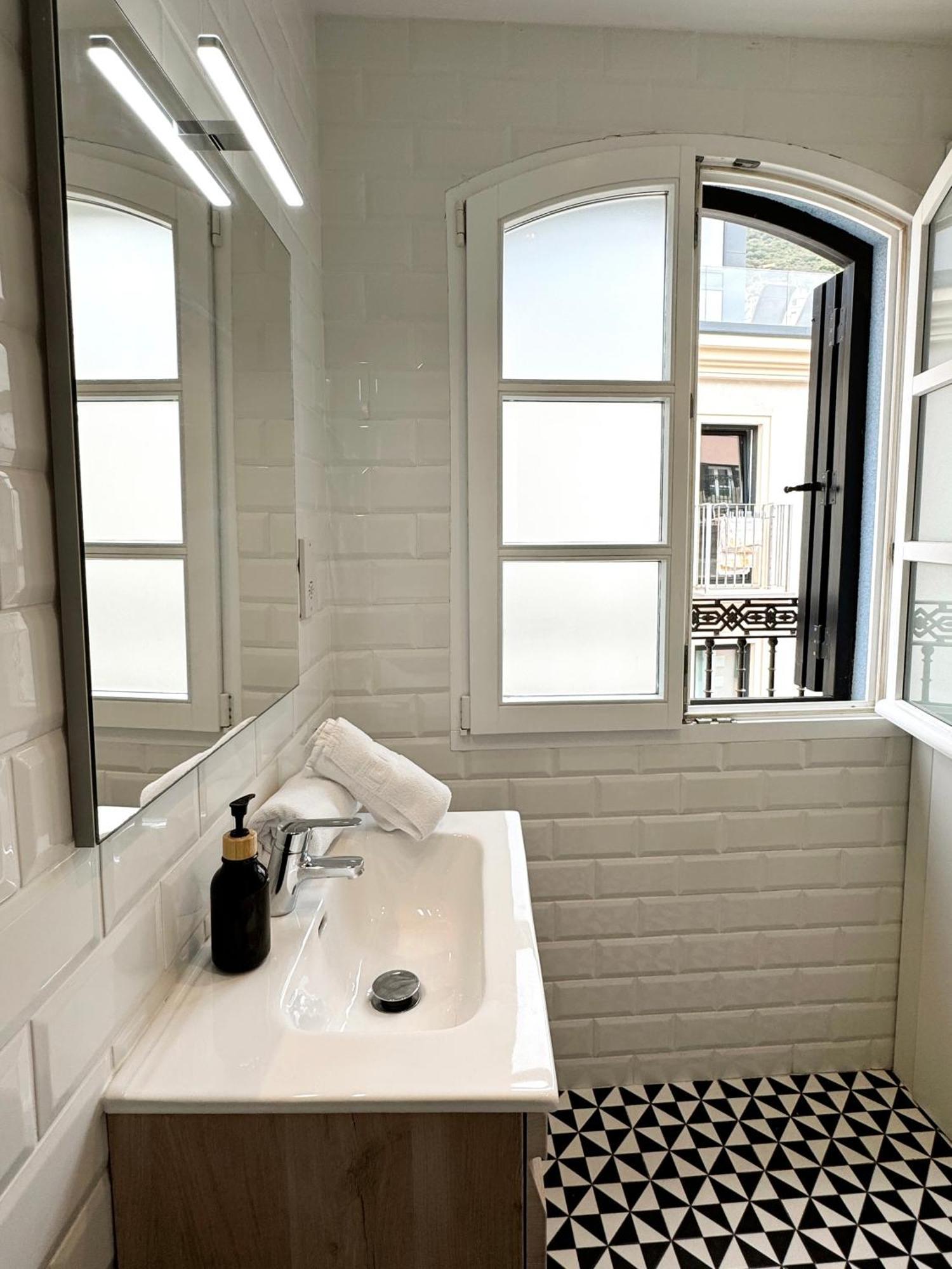 Fabulous City Centre Apartment - Grand Central House Gibraltar Exterior photo